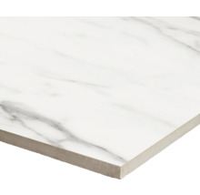 Fliese mit Marmoroptik