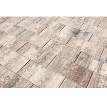 Verlegung von rechteckigen Pflastersteinen