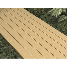 Verlegung von Terrassendielen im Außenbereich