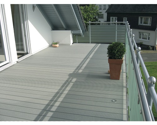 Konsta WPC Terrassendielen Set grau 12 m² inkl. WPC Terrassendielen, Unterkonstruktion und Montagematerial