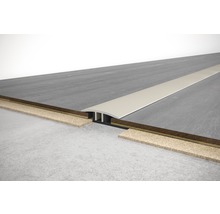 Profil für Bodenbeläge zur Verbindung zweier Oberflächen