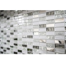 Mosaikfliese mit Glas-, Metall- und Steindekor