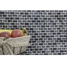 Mosaikfliesenwand mit Obstkorb