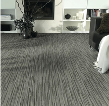 Wohnzimmer mit grauem Vinylboden in Holzoptik