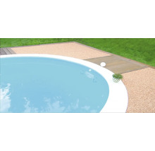 Rundes Schwimmbecken mit Wasseroberfläche im Garten