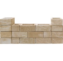 Mauer aus Betonsteinen