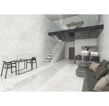 Helles Wohnzimmer mit Treppe, Galerie und Bodenfliesen in Marmoroptik