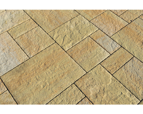 Verlegtes Pflaster aus Naturstein