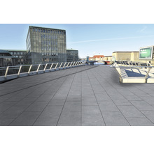 Bodenbelag mit Pflastersteinen im Außenbereich