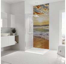 Modernes Badezimmer mit Duschkabine, Waschbecken und Spiegelschrank