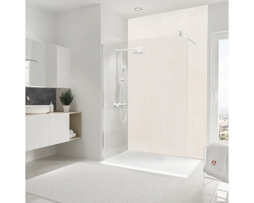 Modernes Badezimmer mit Duschkabine, Waschbecken und Spiegel