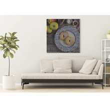 Dekoratives Wandbild mit Obst und Speisen über einer Couch