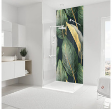 Badezimmer mit Dusche, Duscharmatur und Rückwand mit Pflanzenmotiv