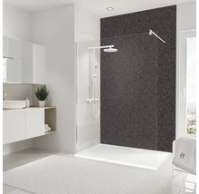 Modernes Badezimmer mit Dusche, Waschtisch und Handtuch