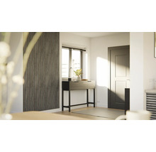 Einrichtungsbeispiel mit Wandpaneelen, Konsole, Fenster und Tür.