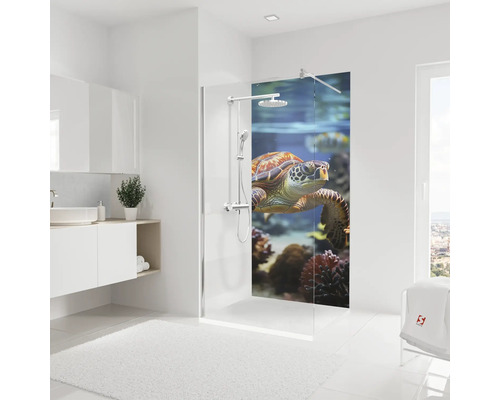 Modernes Badezimmer mit Duschtrennwand und Meeresmotiv