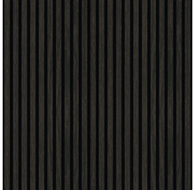 Holzpaneele mit vertikalen Lamellen zur Wandverkleidung