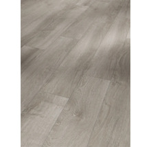 Verlegter Laminatboden in Holzoptik