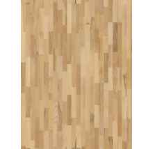 Helles Holzparkett im Format Fischgrät verlegt