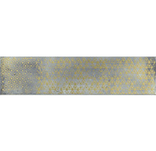 Metallplatte mit geometrischen Mustern