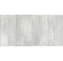 Keramikfliesen im länglichen Format