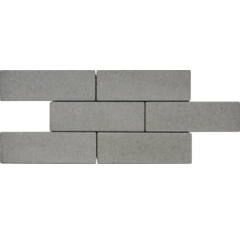 Graue Pflastersteine aus Beton