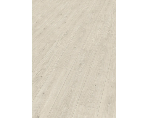 Verlegter Laminatboden in Holzoptik