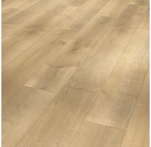 Verlegter Laminatboden in Holzoptik