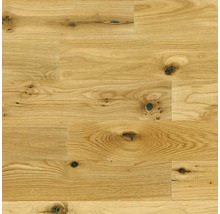 Holzfußboden aus Eiche mit Astlöchern