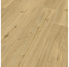 Nahaufnahme von verlegtem Laminatboden in Holzoptik.