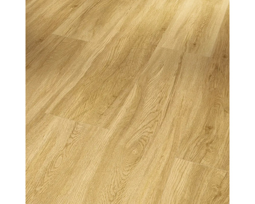 Nahaufnahme von Vinylboden in Holzoptik