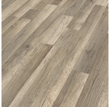 Verlegtes Laminat mit Holzoptik