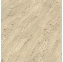 Verlegtes Laminat mit Holzoptik