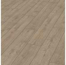 Verlegter Laminatboden mit Holzoptik