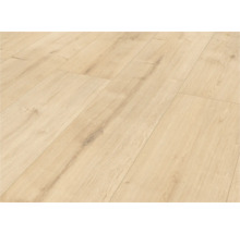 Verlegte Laminatbodenplatten in Holzoptik