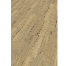 Bodenbelag aus Laminat in Holzoptik.