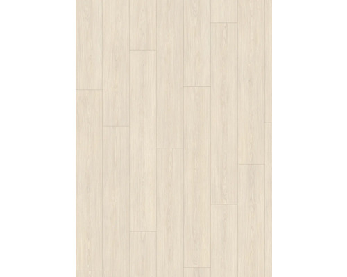 Heller Laminatboden mit Holzoptik.
