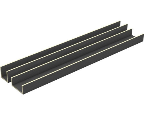 Drei Stahlprofile in U-Form