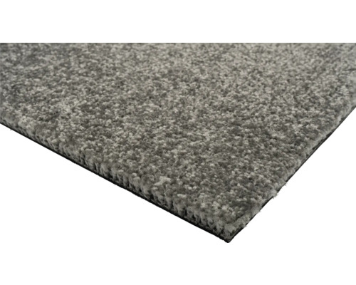 Grauer Teppichbodenbelag