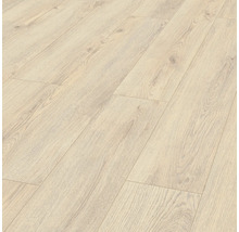 Verlegter Laminatboden in Holzoptik