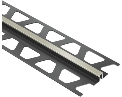 Fliesenprofil aus Kunststoff mit Metalleinsatz