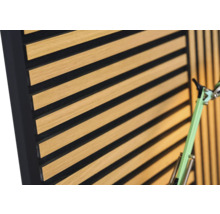 Akustikpaneel mit Holzlatten und Filz