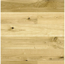 Holzboden aus Eiche mit Astlöchern