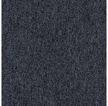 Nahaufnahme eines dunkel gemusterten Teppichs