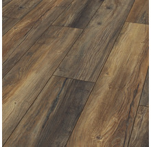 Nahaufnahme von Laminatboden in Holzoptik