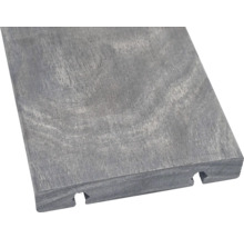 Graue Terrassendiele aus Holz mit Nut- und Federprofil