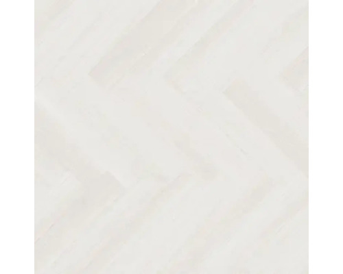 Helle Bodenfläche im Fischgrätmuster