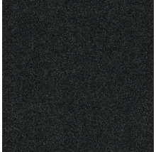 Detailansicht eines schwarzen Teppichs.