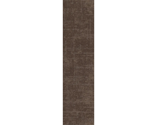Strukturierte braune Teppichfliese mit dezentem Linienmuster aus synthetischem Material.