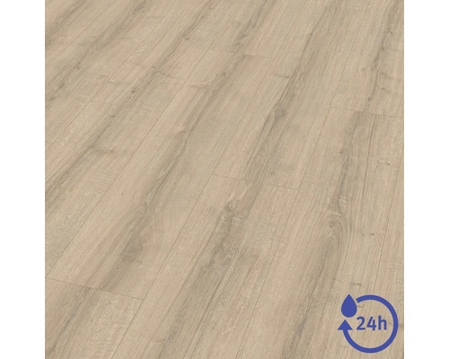 Laminatboden mit Holzstruktur und 24 Stunden Wasserschutz.